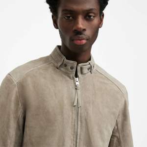 Veste en cuir à manches longues de haute qualité avec fermeture éclair pour hommes Vêtements décontractés Meilleure vente Veste en cuir légère pour hommes - Product Image 4