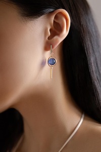 Boucles d'oreilles géométriques en argent plaqué or 14 carats avec perles de verre creuses, style bohème chic, shabby chic, bijoux faits à la main, cadeau pour elle - Product Image 4