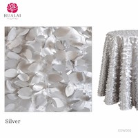 Nappe HuaLai 120 pouces en taffetas argenté brodé de feuilles 3D pour banquets de mariage de luxe, taille personnalisée, vente en gros