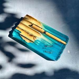 Organisateur de bureau artisanal en résine écologique et bois massif, porte-stylos avec design MODEL - Product Image 4