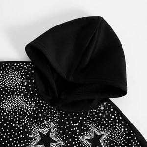 Sudadera con Capucha Negra con Pedrería, Sudadera con Cristales de Diamante, Corte Holgado, Estilo Urbano, para Hombre y Mujer, con Logotipo Personalizado - Product Image 5