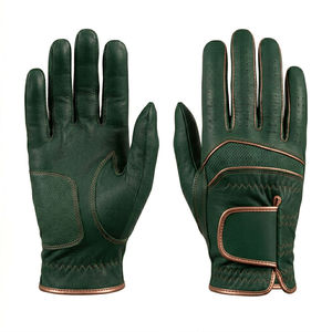 Guante de golf avanzado con agarre superior, sensación ligera y movimiento flexible de los dedos para un rendimiento de swing consistente - Product Image 1