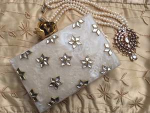 คุณภาพรับประกันHandmade Designerที่ขายดีที่สุดเรซิ่นและโลหะชุดราตรีโลหะโมเสคคลัทช์สลิงกระเป๋าโมเสคสุภาพสตรีกระเป๋าคลัทช์ - Product Image 5