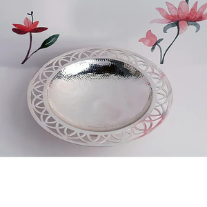 จานทองเหลือง & หินธรรมชาติสีเงินแสนสวย - Product Image 2