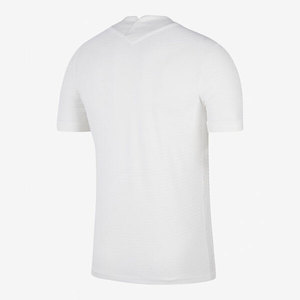 Tela transpirable ideal para partidos de verano, camiseta de fútbol de alto rendimiento, material diseñado para la resistencia, camiseta de fútbol. - Product Image 2