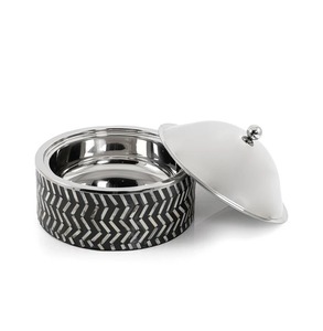 Marmite en acier inoxydable de forme ronde avec poignée ergonomique et finition brillante pour une présentation de table élégante - Product Image 5