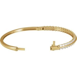 Lab-Grown Diamond <b>Bangle</b> <b>Bracelet</b> - Product Image 2