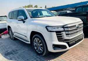 NUEVO TOYOTA LAND CRUISER VXR 2026, 3.5L, 0KM, 8 PLAZAS, 6 CILINDROS, 499HP, TRANSMISIÓN AUTOMÁTICA - Product Image 4