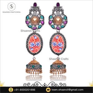 Boucles d'oreilles longues en argent oxydé, faites à la main en Inde, pour les fêtes, peintes à la main, argent bicolore, bijoux anciens, à porter par les femmes - Product Image 2