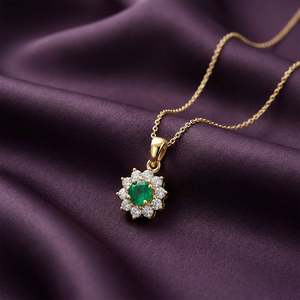 Collier pendentif en or rose 18 carats avec zircon taille émeraude et perle, chaîne classique en corde pour fiançailles - Product Image 1