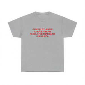 T-shirt femminista unisex in cotone a maniche corte con scollo rotondo, regalo di laurea per il ritorno a scuola - Product Image 3