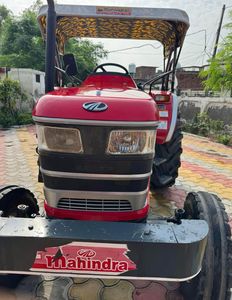2020 Mahindra Arjun 605 Tracteur à roues 2WD Tracteur agricole utilisé 50 HP avec entraînement par engrenage Comprend un moteur - Product Image 4