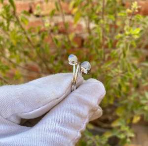 Bague en argent sterling 925 faite à la main, coupe poire, classique, avec pierre de lune naturelle sertie clos, unisexe, pour mariage, anniversaire, fête - Product Image 4