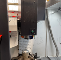 Machine de fraisage CNC fiable pour une exploitation continue en atelier
