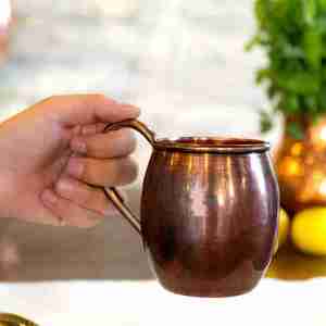 Tasse de mule en cuivre pur minimaliste à forte demande tasse de café exportateur indien de haute qualité sans plomb auto-chauffante - Product Image 6