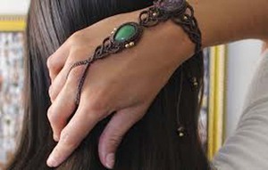 Nouveau collier en macramé avec chaîne argentée réglable vintage pour adolescentes - Cadeau de mariage - Product Image 2