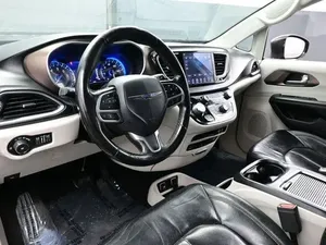 CHRYSLER PACIFICA TOURING-L PLUS 2019 USADO, Volante a la Izquierda/Derecha - Product Image 4