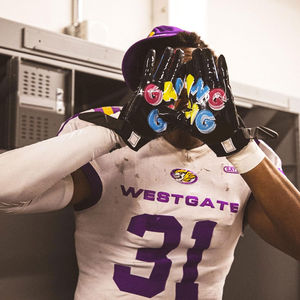 ถุงมืออเมริกันฟุตบอลสั่งทำพิเศษ คุณภาพพรีเมียม ถุงมือผู้รักษาประตูและถุงมือรับบอล หนังสังเคราะห์ สีและขนาดสั่งทำได้ - Product Image 5