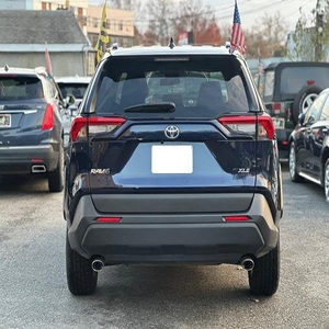 Toyota RAV4 XLE 2024, transmission automatique, traction avant, titre propre, sans accident, faible kilométrage, prêt pour l'expédition - Product Image 4