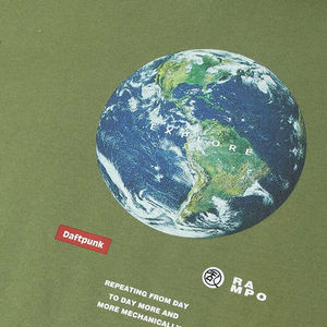 Pull à capuche oversize à manches longues pour femmes Logo personnalisé Conception doublée en polyester coton teint uni pour l'hiver - Product Image 4