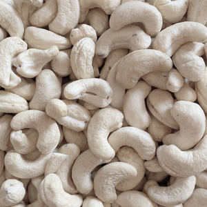 Meilleur prix Noix de cajou brutes 180 Noix de cajou Jumbo Noix de cajou Exportation Noix de cajou sans taxe - Product Image 1