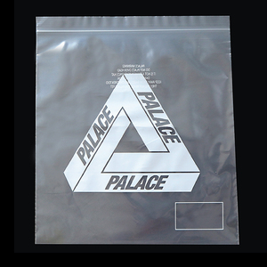 ถุงพลาสติกมีซิปสำหรับจัดเก็บและโชว์เสื้อผ้าที่น่าสนใจ - Product Image 1