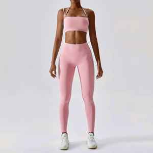 Ensemble de yoga à séchage rapide pour femmes tissu respirant extensible tenue deux pièces pour Gym Fitness et vêtements de sport de course - Product Image 3