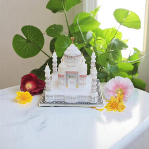 Magnifique pièce décorative artisanale en marbre blanc italien écologique de 3 pouces, style Art Déco Taj Mahal, cadeau de Noël unique - Product Image 1