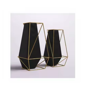 Vases à fleurs en métal et aluminium de qualité supérieure pour décoration de maison personnalisée Décoration nordique de villa et d'événements de mariage Arrivée à chaud - Product Image 2