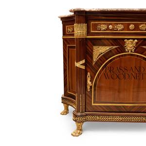 Meuble à chaussures de style Empire de luxe avec plateau en marbre haut de gamme, élégant grain de bois d'acajou et décor de pieds en laiton doré à griffes de lion - Product Image 3