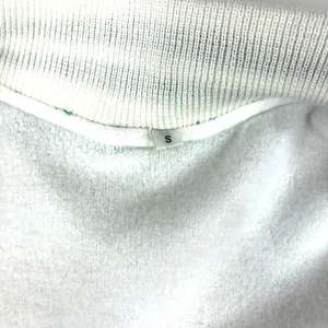 Chaquetas Varsity Personalizadas con Logotipo, Manga Larga, Estilo Letterman, Cortas, al por Mayor, Chaquetas Bomber para Mujer, Bordadas y con Parches - Product Image 5