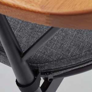 Silla de comedor moderna con respaldo curvo de madera, marco de metal y asiento acolchado suave, elegante y cómoda - Product Image 5