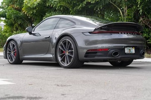 AUTO USATA IN OTTIME CONDIZIONI 2021 Porsche <span class=keywords><strong>911</strong></span> <span class=keywords><strong>Carrera</strong></span> 4S Coupé Spedizione in tutto il mondo - Product Image 5