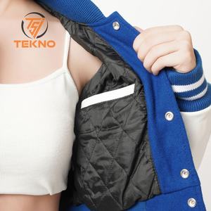 Nuevo diseño personalizado OEM al por mayor mujeres Varsity chaqueta de cuero personalizado pesado chaqueta de cuero con colores personalizados - Product Image 5