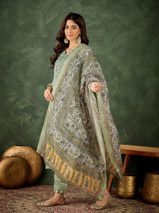 ชุดคุर्ติสสำหรับผู้หญิงที่ได้รับความนิยมมากที่สุด เหมาะสำหรับใส่ลำลอง งานเฉลิมฉลอง หรือใส่ทำงาน มีจำหน่ายในปริมาณมาก - Product Image 3