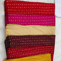 Tissu Brocart de Luxe Exquis, Tricoté à la Main, Imprimé, 100% Soie, Biologique, Écologique, Jacquard, Poids Moyen, Dentelle Miel