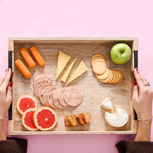 Plateau artisanal en bois de manguier avec poignée en métal rustique pour servir le café dîner bar petit déjeuner table de cuisine ou affichage décoratif - Product Image 4