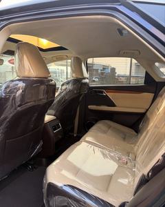 Découvrez notre modèle d'occasion Lexus RX 350 2018 en parfait état et sans accident, avec toutes les options et des offres de livraison gratuite. - Product Image 4