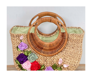 Proveedor Premium de Bolsos de Jacinto de Agua de Vietnam que Ofrece Hermosos Bolsos Hechos a Mano a Precios Competitivos - Product Image 3