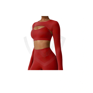 Conjunto Deportivo de 2 Piezas para Mujer, Shorts de Cintura Alta y Top Deportivo Corto con Logotipo Frontal, Diseño Sólido para Correr, Yoga y Entrenamiento - Product Image 1