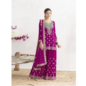 Nuevo Traje Salwar de Chinnon Puro con Bordado de Cordones y Lentejuelas, Traje Palazzo con Dupatta - Product Image 1