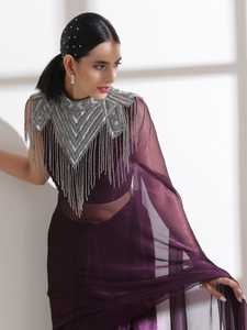 ชุดเดรสคลับสไตล์เบอร์เลสก์สุดหรู คอวี ประดับลูกปัด ปักเลื่อม ไข่มุก พร้อมผ้าคลุมทรงตรง ปักลายด้านหลัง เอวธรรมชาติ ยาวกรอมพื้น - Product Image 4