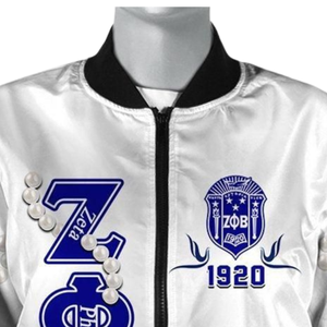 Chaqueta Universitaria de Satén para Mujer Zeta Phi Beta, Azul y Blanca, Ropa Griega de Hermandad, Bordado de Escudo ZPB 1920, Estilo Premium - Product Image 5