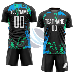 Ensemble d'uniformes de football à séchage rapide pour la pratique ou le match en équipe pour hommes avec un tissu léger et un kit de maillots de football sublimés personnalisés - Product Image 4