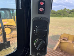 Bulldozer hidráulico usado original de EE. UU. 2015 CATERPILLAR D6T LGP Potente motor Trend CAT D Series Bulldozer para la venta - Product Image 2