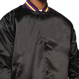 Veste de baseball en satin noir de qualité supérieure pour hommes, haute qualité, fabrication OEM, col montant, enduit d'hiver réversible et léger - Product Image 2
