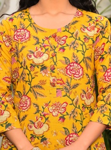 Salwar Kameez en coton imprimé floral jaune moutarde pour femmes, manches 3/4, vintage, été, fête, décontracté, vêtements ethniques - Product Image 5