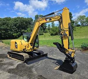 สำหรับรถขุดขนาดกะทัดรัด 8 ตัน รุ่น 308E2 CR พร้อมเครื่องยนต์ C3.3B สำหรับระบบไฮดรอลิก มอเตอร์ PLC เพื่อประสิทธิภาพการขุดที่สูง - Product Image 1