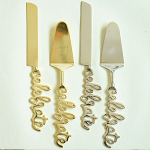 Célébrez le mot écrit Set de service de gâteau en or Set de couteau à gâteau et serveur Parfait pour les fêtes d'anniversaire de mariage et les événements Ustensiles de cuisson - Product Image 1