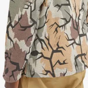 T-shirt gaufré à manches longues de haute qualité pour hommes confortable et élégant pour une tenue décontractée et des tenues de tous les jours - Product Image 6